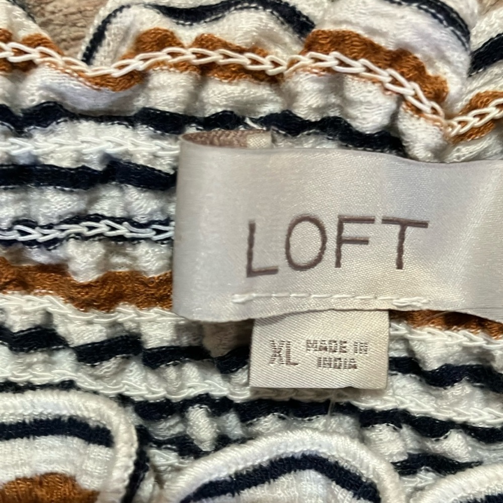 NWT LOFT Striped Puff Sleeve Ruched Top - and Matching skirt Black, White, Tan - Picture 7 of 7